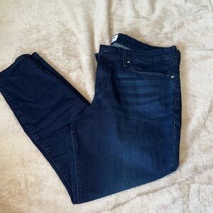 Levi Women's Dark Skinny jeans